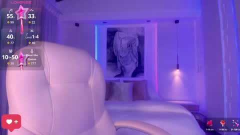 Snapshot of heidy_jhons chatting on October 4, 3:45 am Heidy online show from October 4, 3:45 am