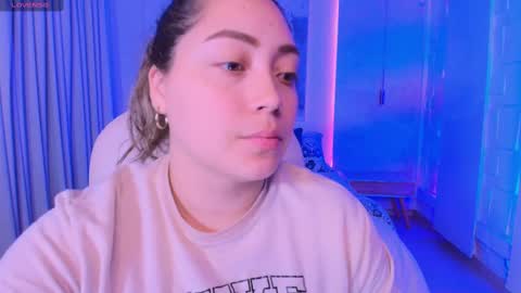 Snapshot of heidy_jhons chatting on September 23, 3:26 am Heidy online show from September 23, 3:26 am