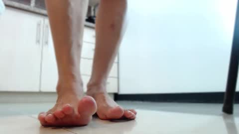 Snapshot of heidy_wells chatting on September 23, 12:36 pm Heidy online show from September 23, 12:36 pm