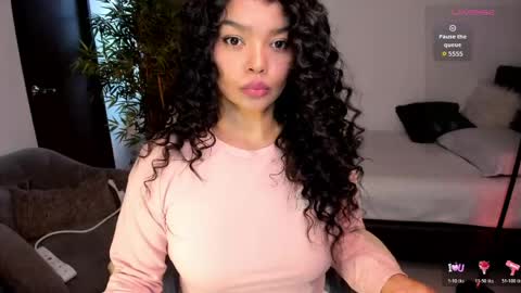 helen_miller online show from June 7, 9:54 pm