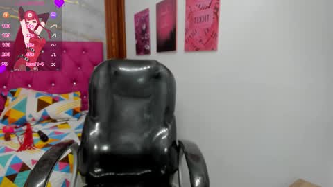 Helen online show from November 30, 7:18 pm