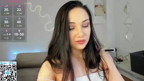 Snapshot of helen_spark chatting on November 1, 2:05 am helen_spark online show from November 1, 2:05 am