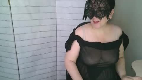 Helen online show from February 9, 7:10 am