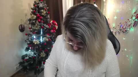 helenenigma online show from January 6, 5:30 am