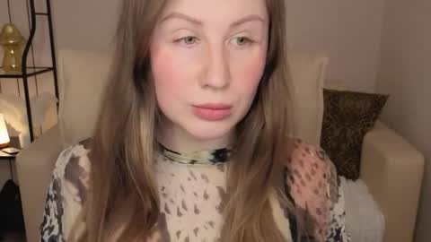 Helen online show from April 4, 3:05 am