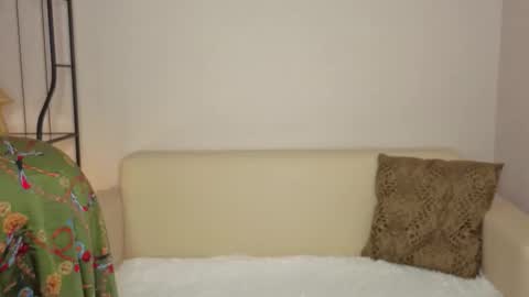 Helen online show from February 6, 6:17 am