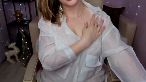 Helen online show from December 7, 2:09 am