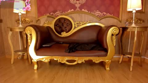 Snapshot of helenstanfordd chatting on October 27, 12:44 pm Helen or Hells online show from October 27, 12:44 pm