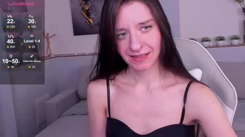 Helen online show from February 26, 1:11 pm