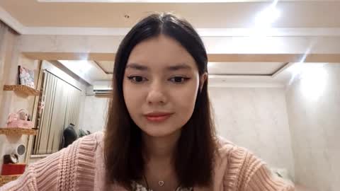 Snapshot of helgakraszewski chatting on October 8, 7:07 pm Alice online show from October 8, 7:07 pm