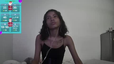 Helia Transfem and Amy online show from December 25, 4:22 pm
