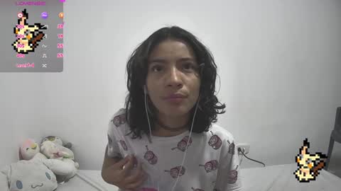 Helia Transfem and Amy online show from January 23, 9:39 am