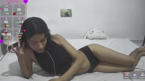 Helia Transfem and Amy online show from January 9, 5:34 am
