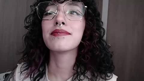 Snapshot of hell_666_xxx chatting on January 23, 6:56 pm cher online show from January 23, 6:56 pm