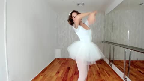 Julieta online show from January 12, 12:23 pm
