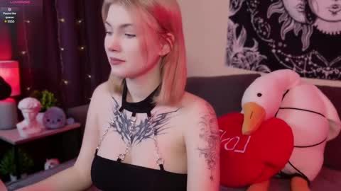 HellenHorny online show from February 25, 9:53 am