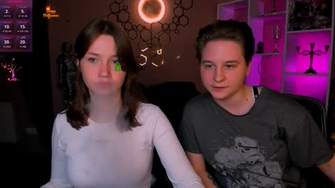 Helli online show from November 9, 9:00 pm