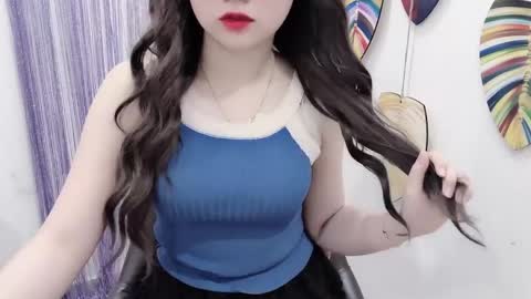 hellokitty_sexy online show from May 3, 12:36 am