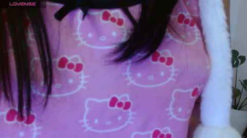 hellokitty_valery1 online show from March 7, 11:01 pm