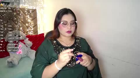 Zahira online show from February 3, 7:07 pm