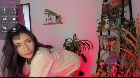 Hello I am Valentina independent Colombian model I love sensuality and pleasure welcome online show from December 20, 10:32 pm