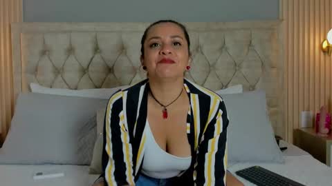 Hera  online show from October 15, 7:38 pm