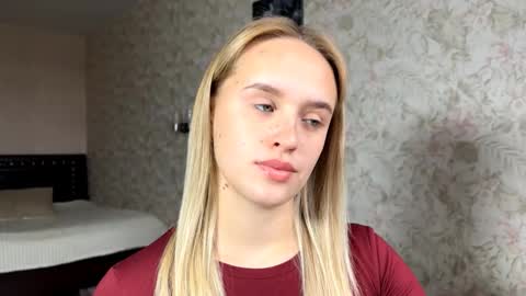 Sylvia online show from September 24, 8:13 am