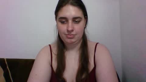 hess_luna_ online show from October 3, 11:15 am