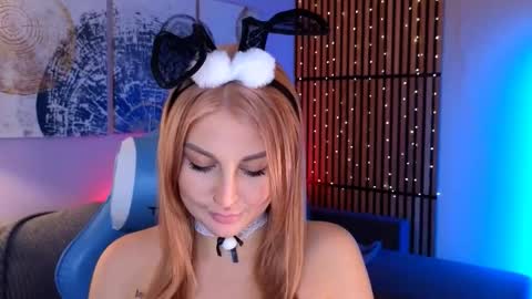 hey_cassie online show from October 16, 3:47 pm