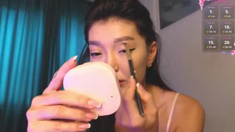 Audrey online show from June 2, 5:19 am