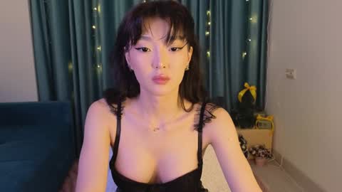 Audrey online show from January 2, 3:08 pm