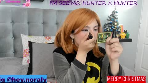 Snapshot of hey_noraly chatting on December 25, 1:19 pm Noraly online show from December 25, 1:19 pm