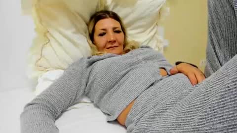 Heyheygrey online show from January 19, 8:18 am