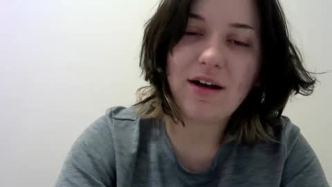 Snapshot of heyitspiper chatting on March 10, 5:18 pm Piper online show from March 10, 5:18 pm