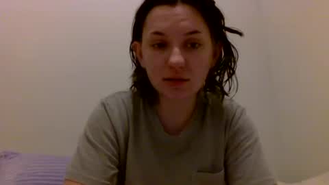 Snapshot of heyitspiper chatting on February 27, 12:21 am Piper online show from February 27, 12:21 am