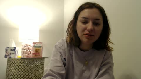 Snapshot of heyitspiper chatting on February 16, 1:16 pm Piper online show from February 16, 1:16 pm