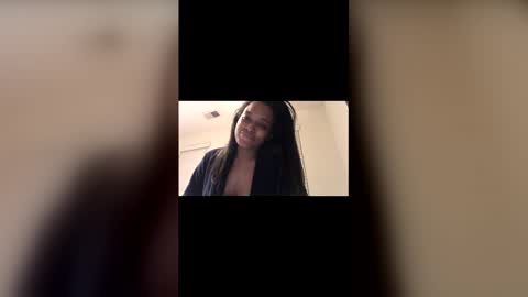 heyyou301990 online show from May 19, 2:18 am