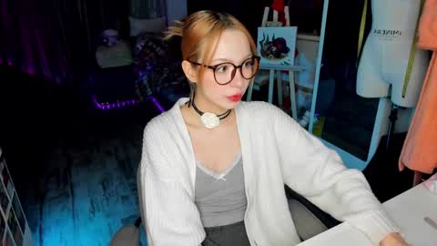 im Di online show from March 7, 11:16 pm
