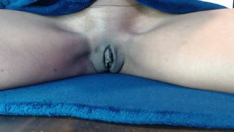 Hiddengem69691 online show from January 22, 1:32 pm
