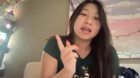 Snapshot of hiddenr0se chatting on February 22, 9:53 pm HiddenR0se online show from February 22, 9:53 pm