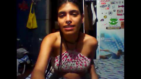 high_and_horny7w7 online show from January 8, 4:44 am