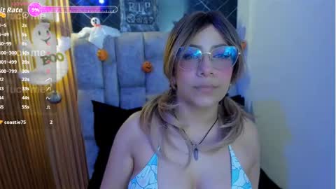 Snapshot of hikaru_dl chatting on October 21, 10:47 pm hikaru_dl online show from October 21, 10:47 pm