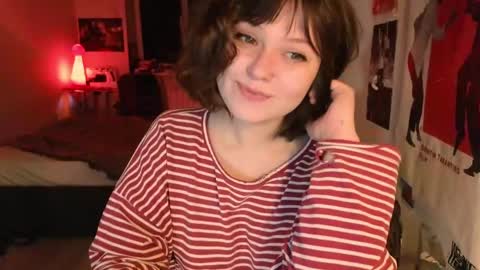 hikksidy online show from March 3, 12:01 am