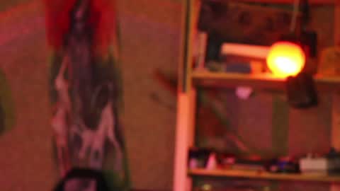 hikksidy online show from December 3, 2:45 am