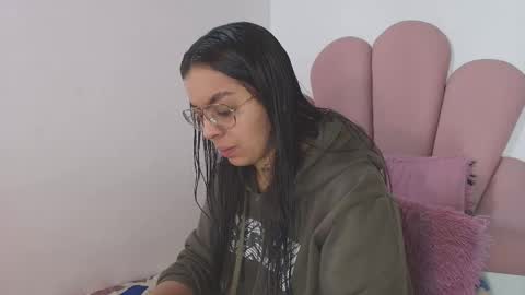 sarah online show from January 14, 12:43 pm