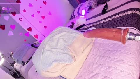  Hilary  online show from September 27, 9:55 pm