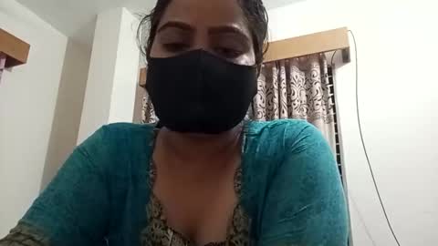 Snapshot of himuhimu22 chatting on September 11, 8:42 pm himuhimu22 online show from September 11, 8:42 pm