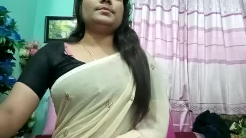 Snapshot of himuhimu22 chatting on January 21, 10:41 am himuhimu22 online show from January 21, 10:41 am
