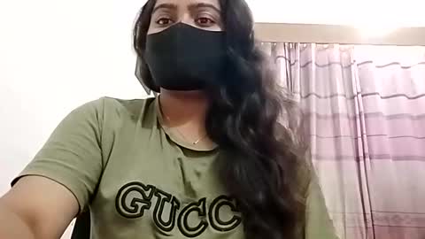 himuhimu22 online show from December 15, 8:14 pm