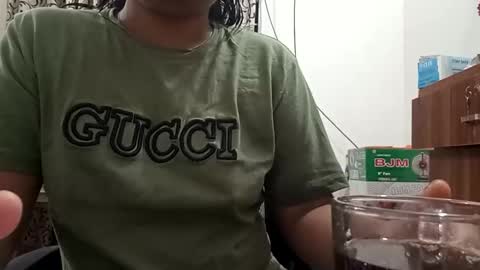 Snapshot of himuhimu22 chatting on September 14, 6:06 pm himuhimu22 online show from September 14, 6:06 pm